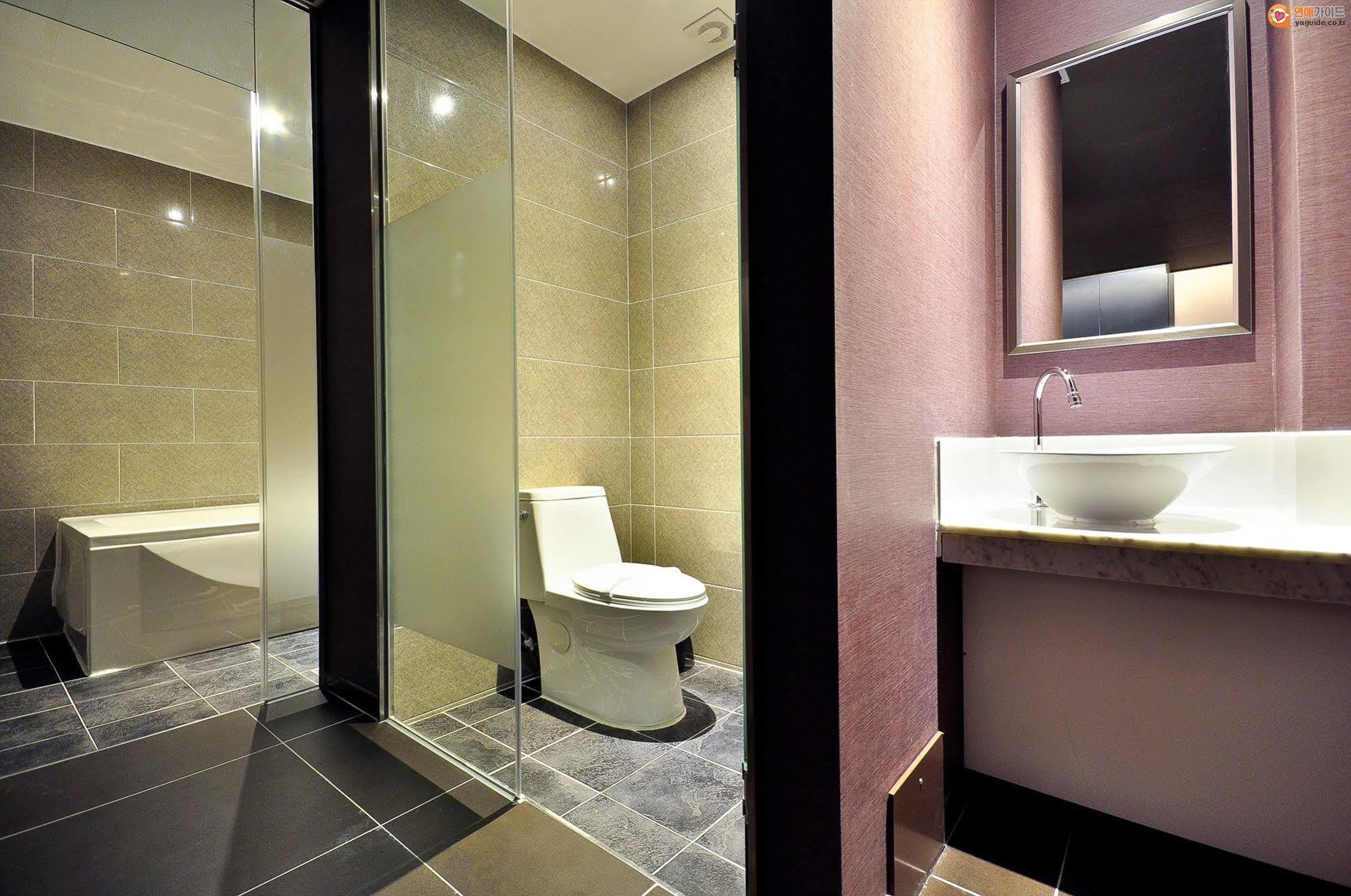 Boutique H Hotel Daegu Ngoại thất bức ảnh