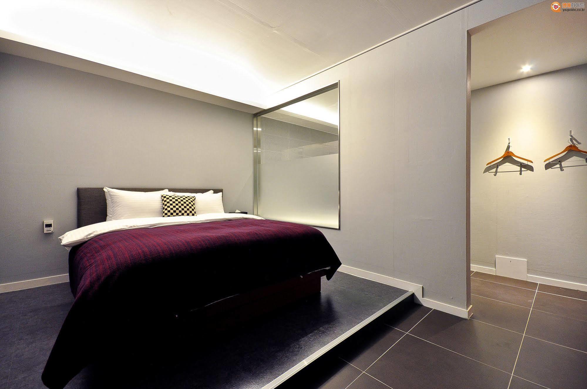 Boutique H Hotel Daegu Ngoại thất bức ảnh
