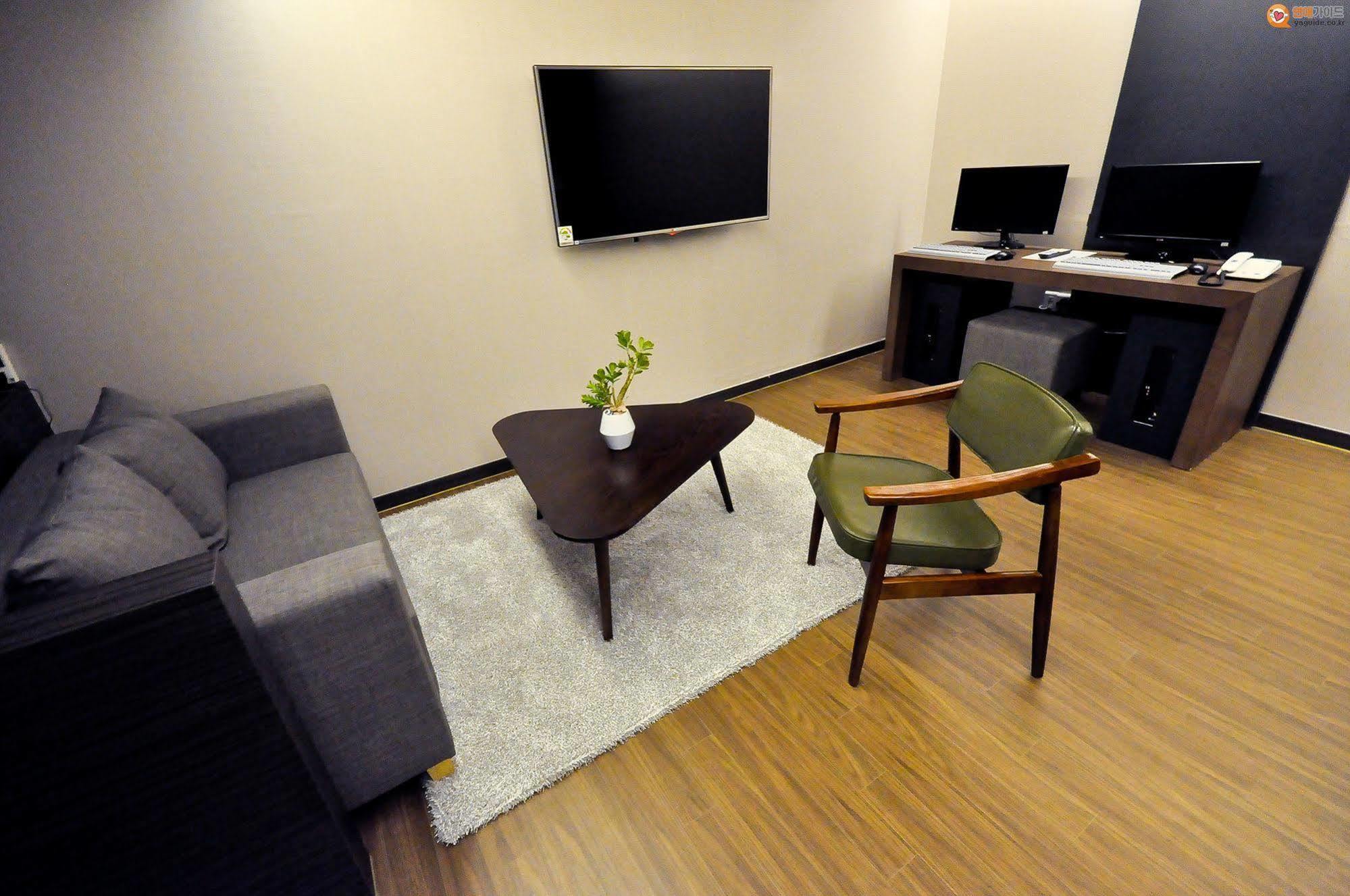Boutique H Hotel Daegu Ngoại thất bức ảnh