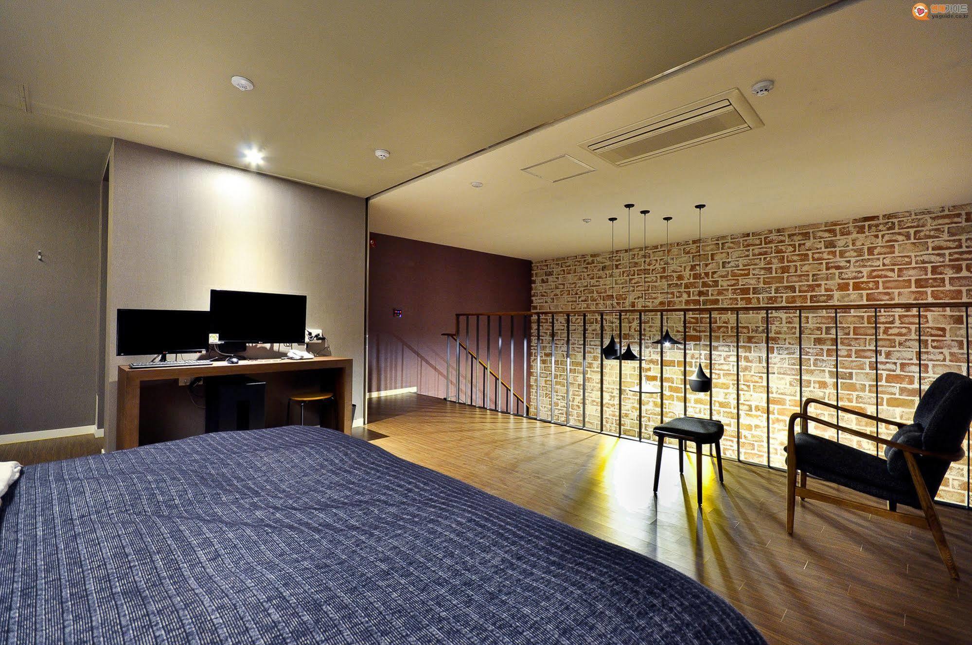 Boutique H Hotel Daegu Ngoại thất bức ảnh