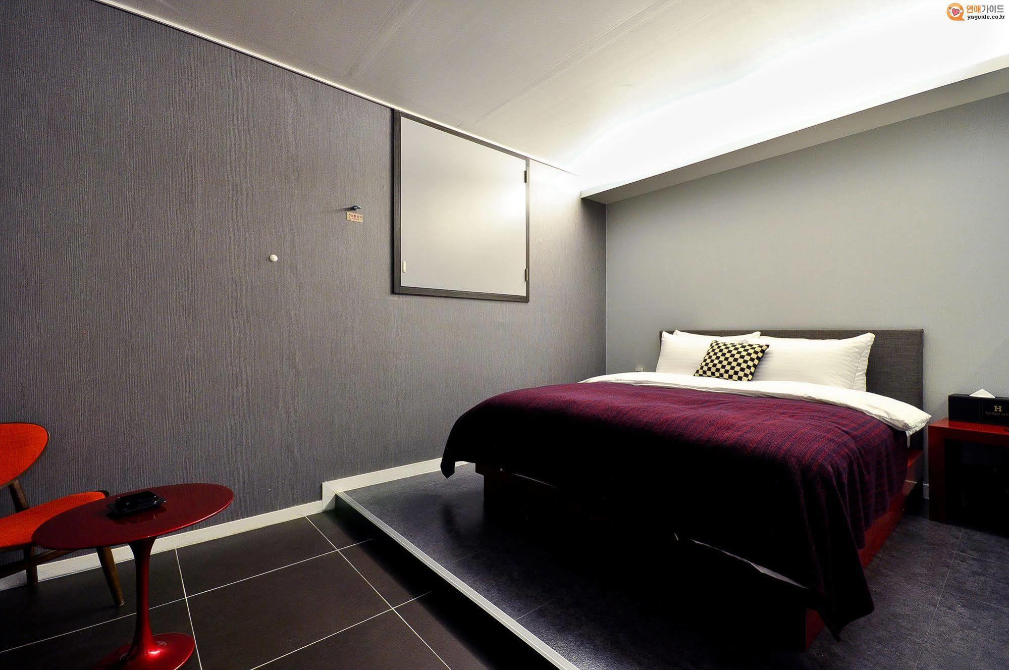 Boutique H Hotel Daegu Ngoại thất bức ảnh