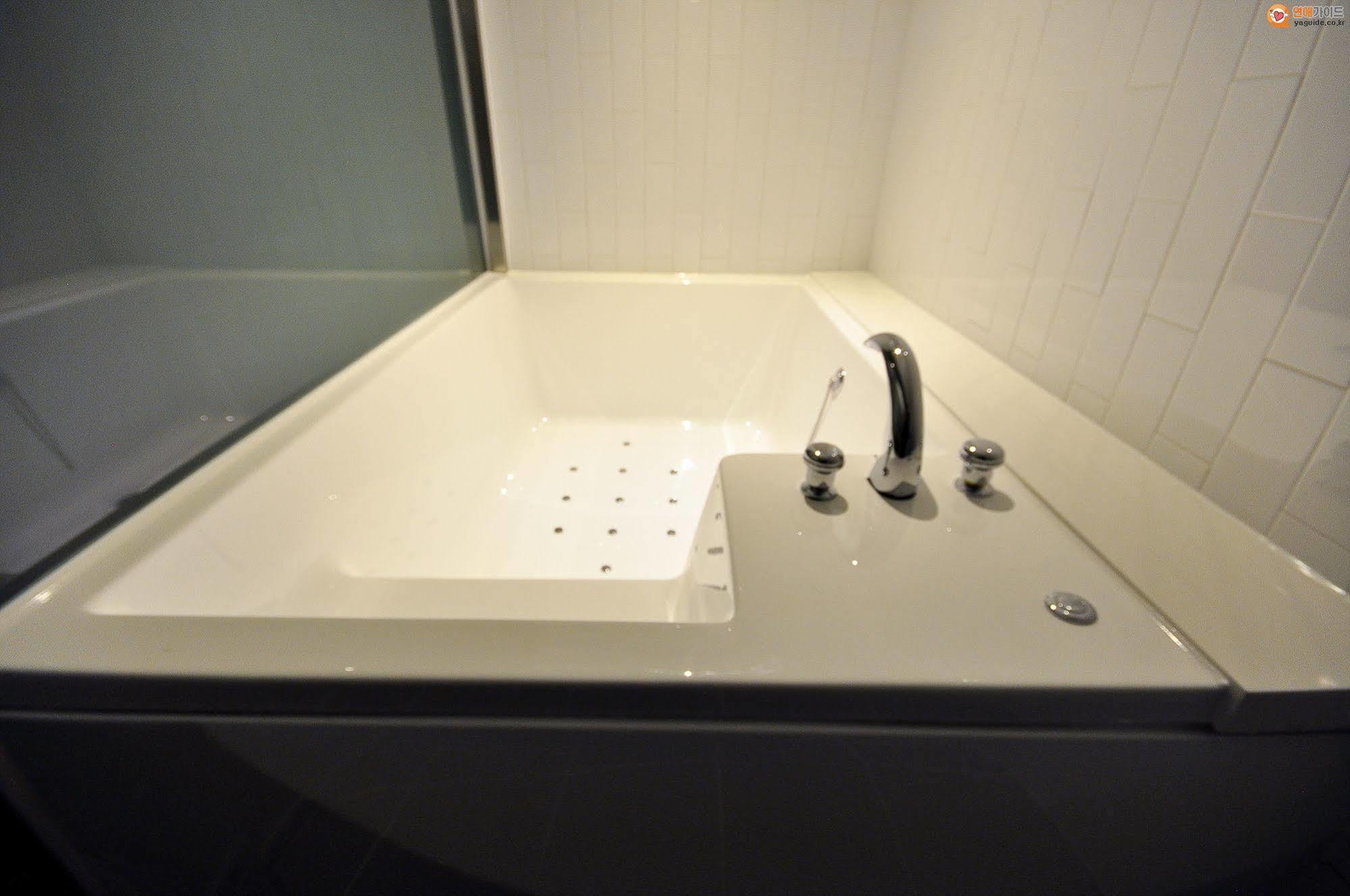 Boutique H Hotel Daegu Ngoại thất bức ảnh